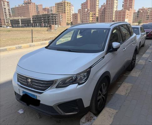 Peugeot 5008 2020