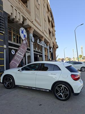 Mercedes GLA 200 2019