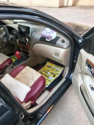 Nissan Sunny 2008