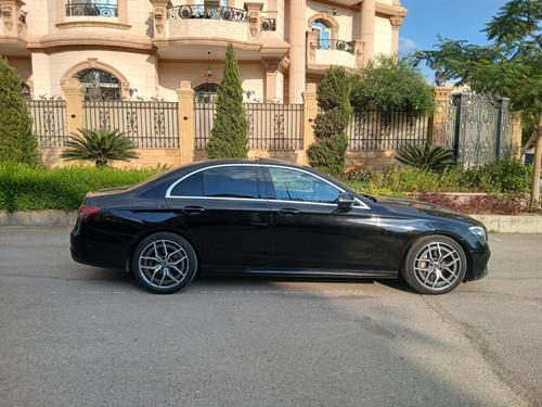 مرسيدس E 300 2021