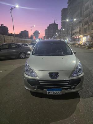 بيجو 308 sw 2007