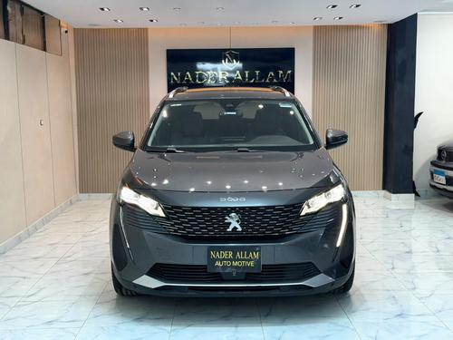 Peugeot 5008 2021