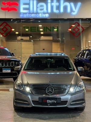 مرسيدس E 250 2011