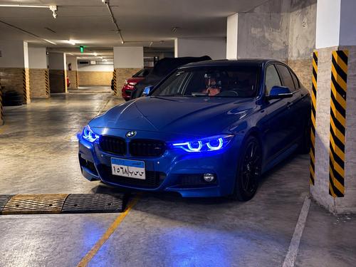 بي ام دبليو 320i 2019