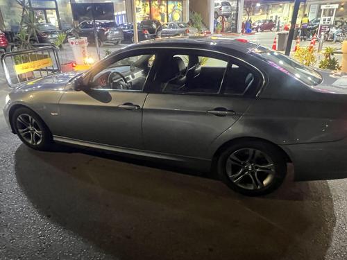 BMW 318 2010