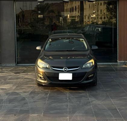 Opel Astra 2013
