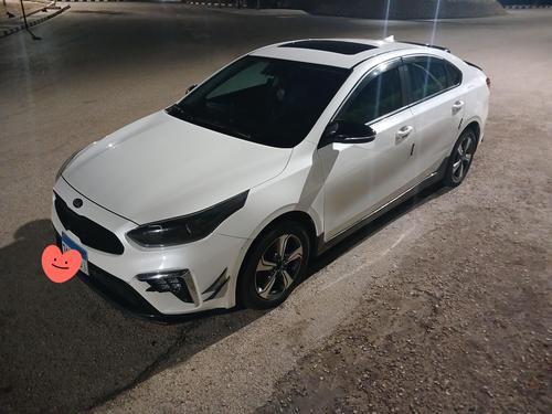 Hyundai Elantra AD 2022