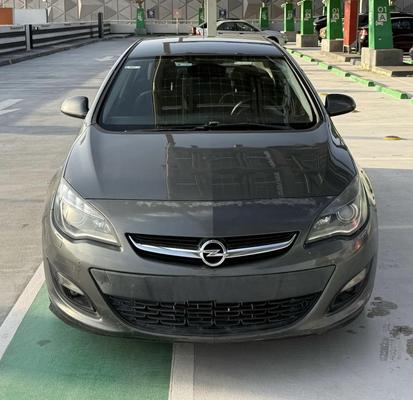 Opel Astra 2016