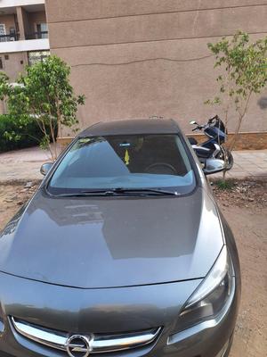 اوبل أسترا 2017