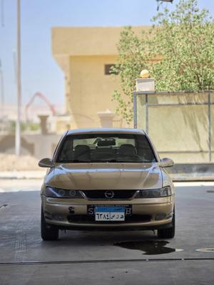 اوبل فيكترا 1997