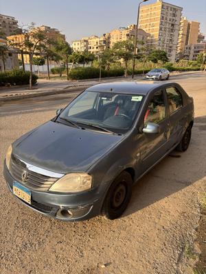 Renault Logan 2013
