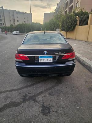 بي ام دبليو 740 2009