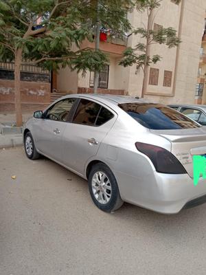Nissan Sunny 2021