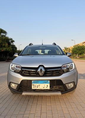 رينو سانديرو  ( ستيب  واى ) 2023