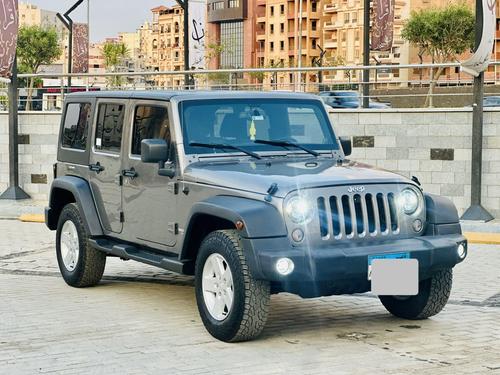جيب رانجلر 2014