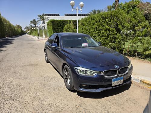 BMW 318 2018