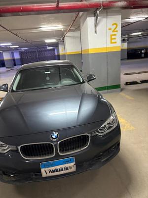 BMW 318 2018