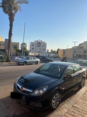اوبل فيكترا 2008