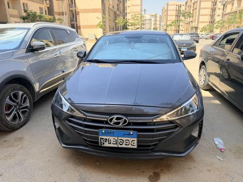 Hyundai Elantra AD 2022