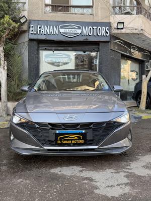 Hyundai Elantra 2021