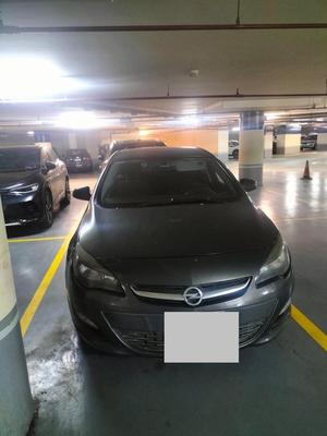 Opel Astra 2014