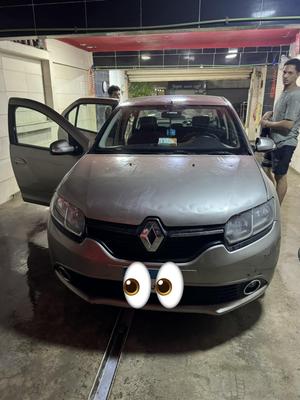 Renault Logan 2016