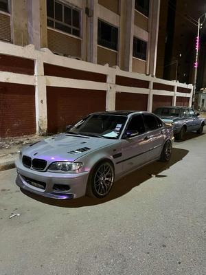 بي ام دبليو 320i 2005