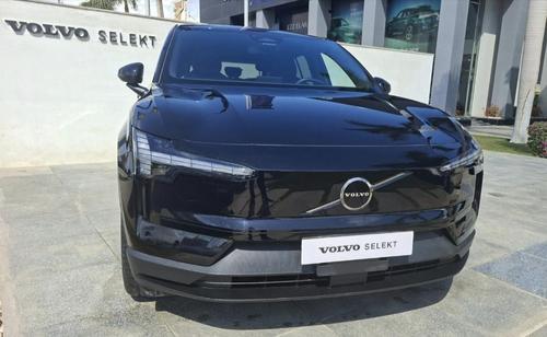 Volvo EX30 2026