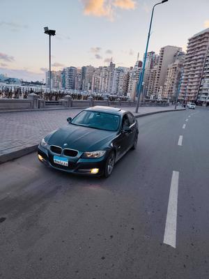 بي ام دبليو 320i 2012