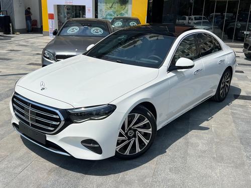 Mercedes E 200 2026