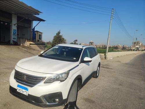 Peugeot 5008 2019