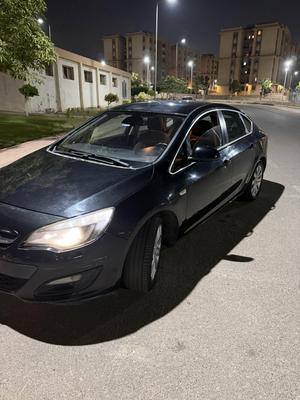 اوبل أسترا 2016