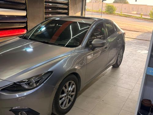 Mazda 3 2015