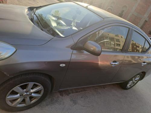 Nissan Sunny 2015