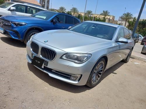 بي ام دبليو 740 2015