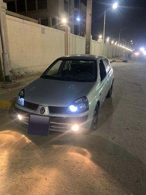 رينو كليو 2004