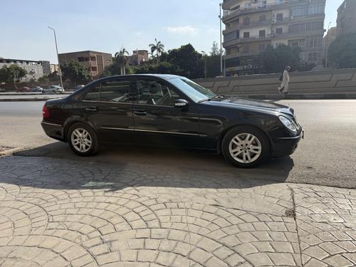 مرسيدس E 350 2005