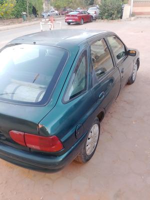 Ford Escort 1999
