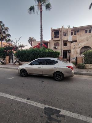 نيسان صنى 2015