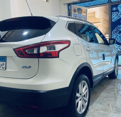 Nissan Qashqai 2015