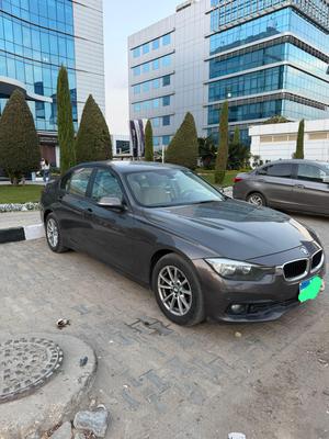 BMW 318 2017