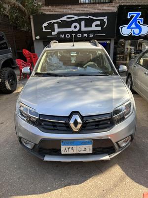 رينو سانديرو  ( ستيب  واى ) 2023