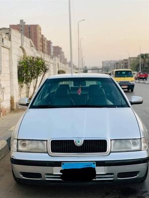 سكودا اوكتافيا A4 2000