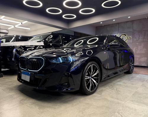 BMW 520 2024