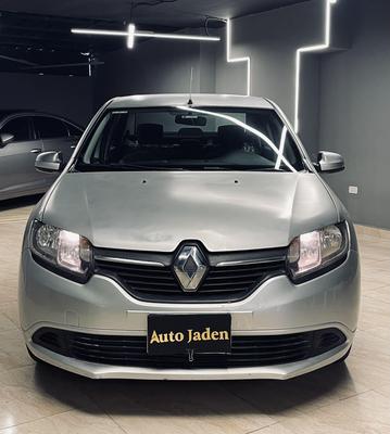 Renault Logan 2016