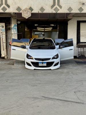 Opel Astra 2021