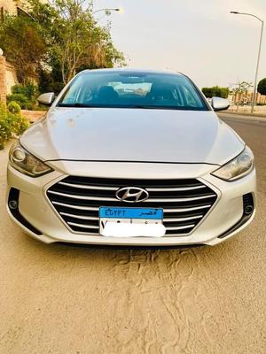 هيونداي إلنترا 2018