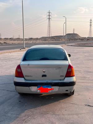 رينو كليو 2003