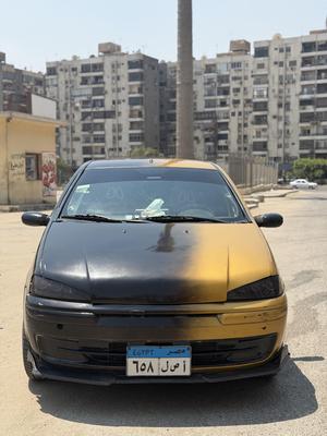 فيات بونتو 2000