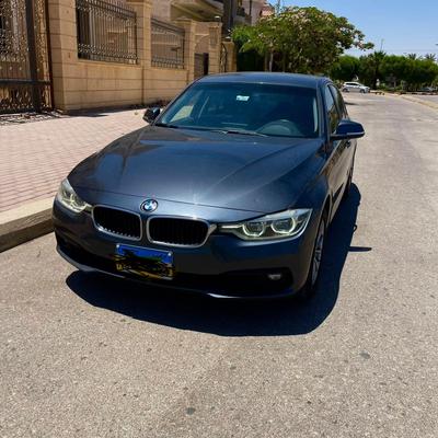 بي ام دبليو 318 2018